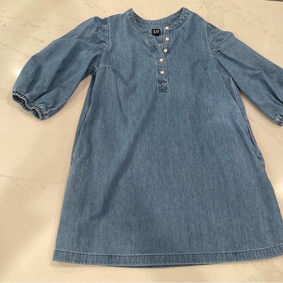 GAP Woman’s Blue Denim Dress with buttons and pockets - Picture 5 of 16